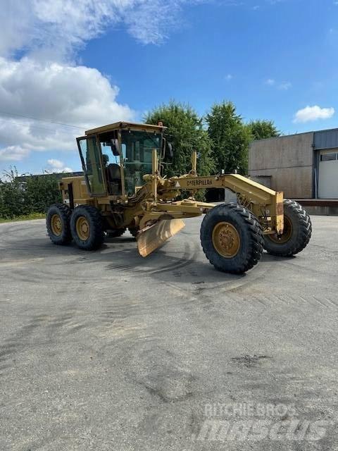 CAT 120 G Väghyvlar