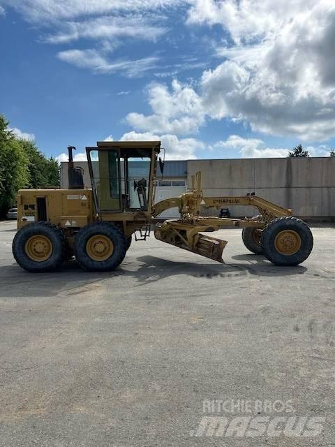 CAT 120 G Väghyvlar