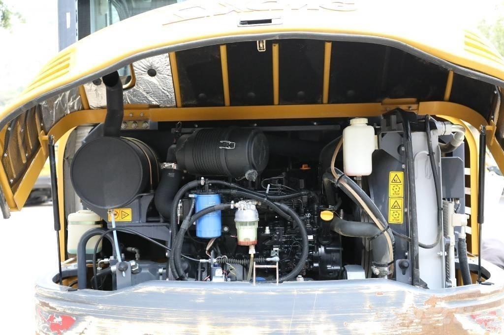 XCMG XE 60 DA Minigrävare < 7t