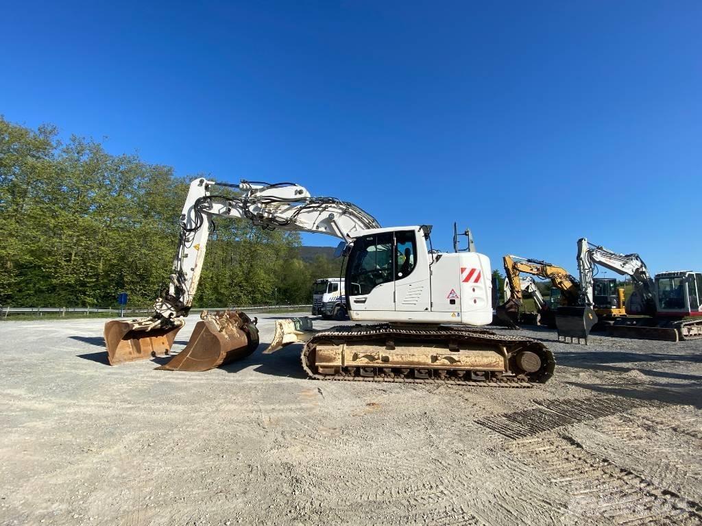 Liebherr R 926 Bandgrävare