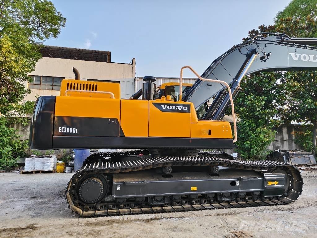 Volvo EC 380 D L Bandgrävare