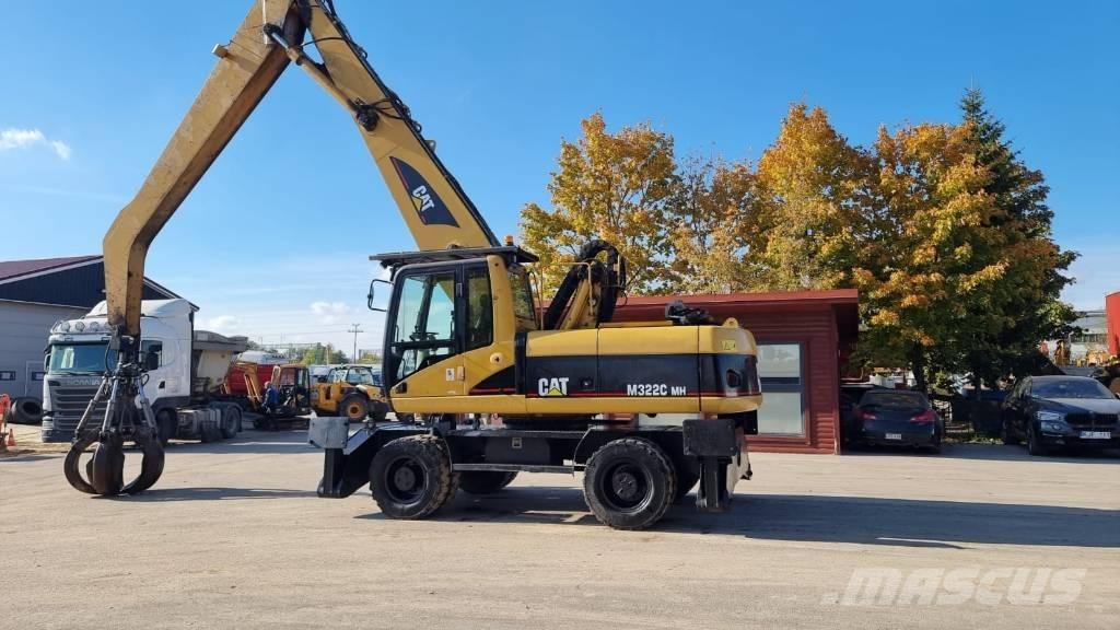 CAT M 322 C MH Avfalls / industri hantering
