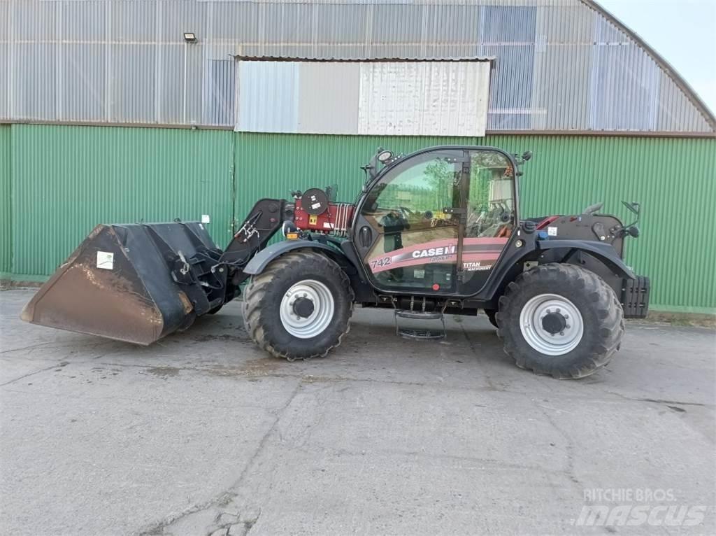 CASE 742 Farmlift Teleskoplastare