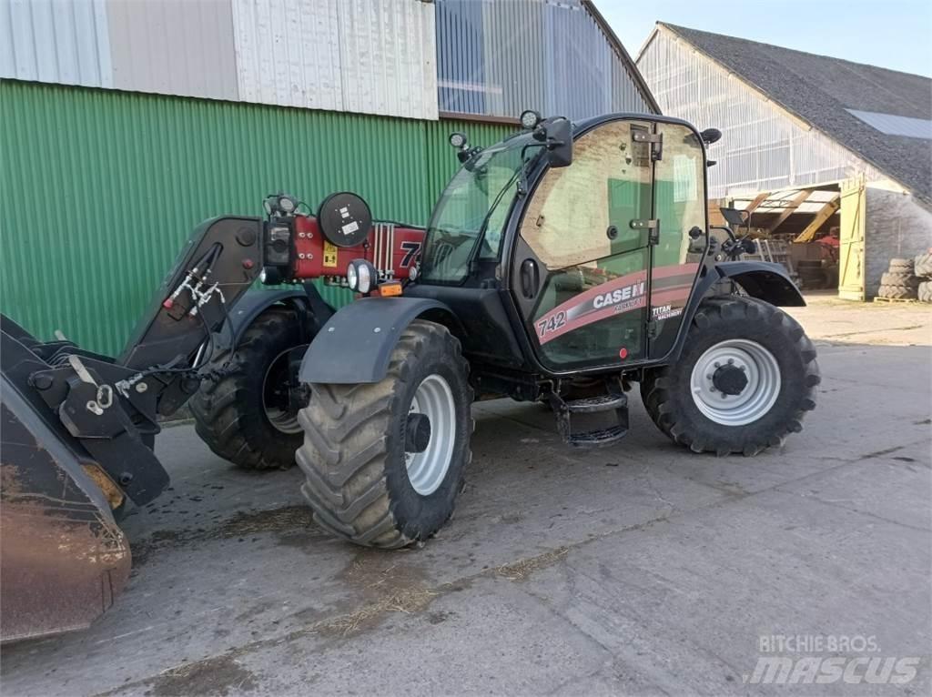 CASE 742 Farmlift Teleskoplastare
