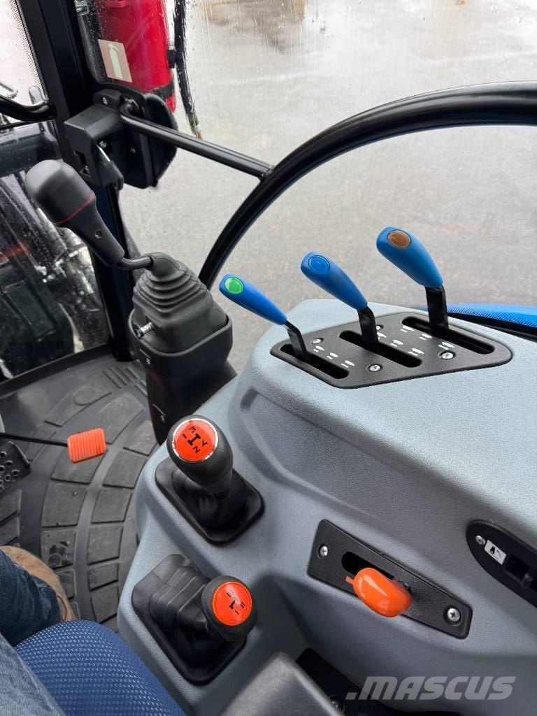 New Holland T4.75S Traktorer