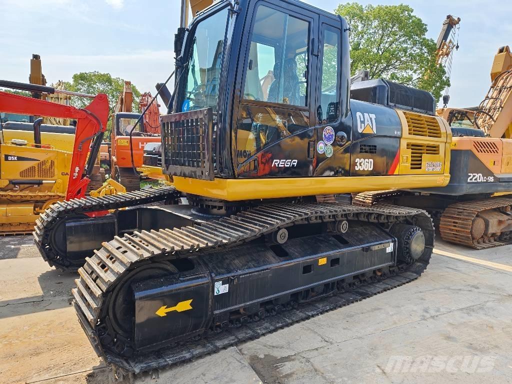 CAT 336 D L Bandgrävare