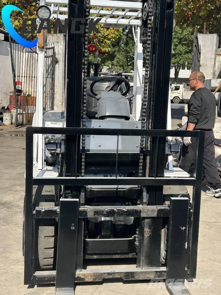 TCM FD35T3C Dieselmotviktstruckar