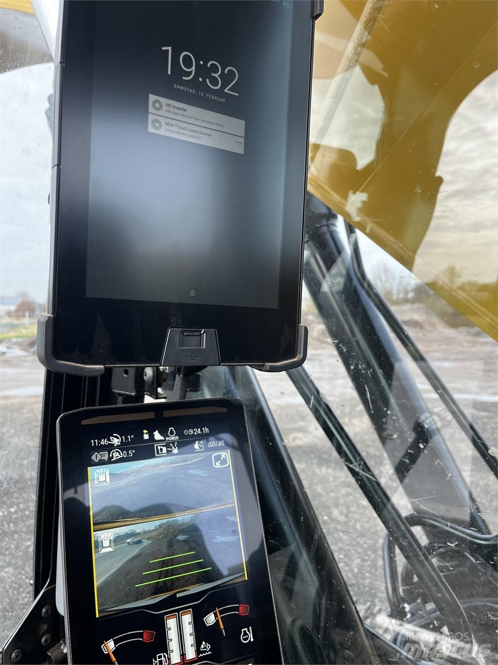 CAT 320 Bandgrävare