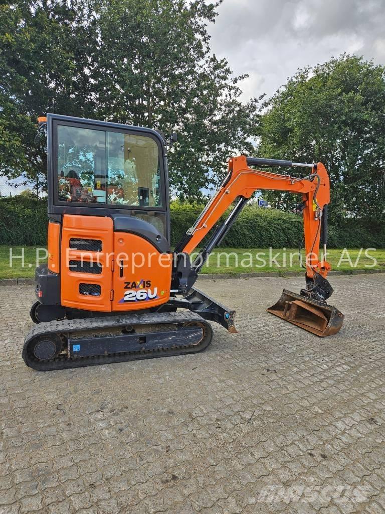Hitachi ZX 26 U-6 CR Minigrävare < 7t