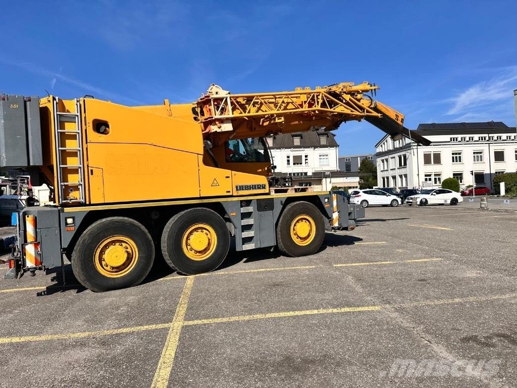 Liebherr LTC 1055 Terrängkranar (Grov terräng)