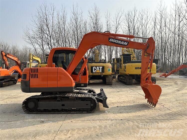 Doosan DX75 Minigrävare < 7t