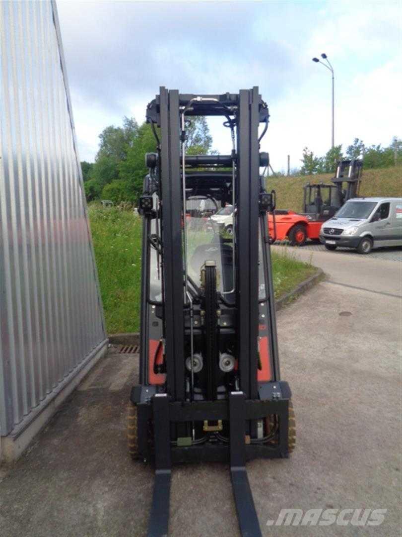 Linde E20PH Elmotviktstruckar