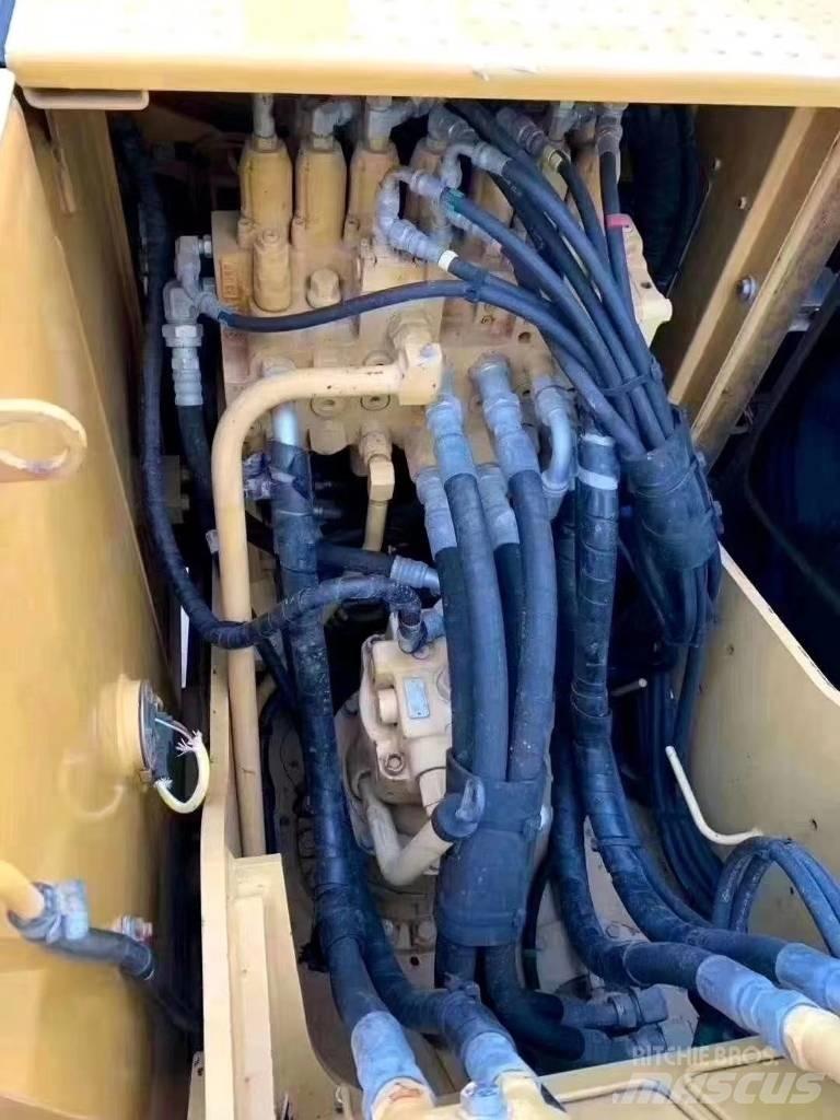 CAT 312 D Bandgrävare