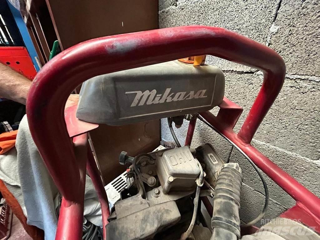 Mikasa MTR-40F Markvibratorer