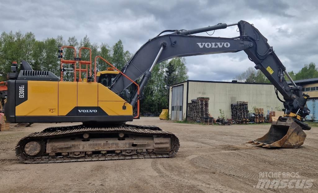 Volvo EC 300 EL Bandgrävare
