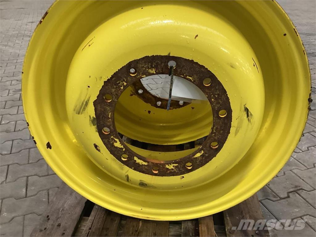 John Deere 15x30 Däck, hjul och fälgar