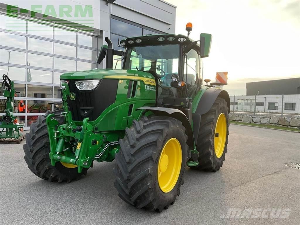 John Deere 6R 215 Traktorer