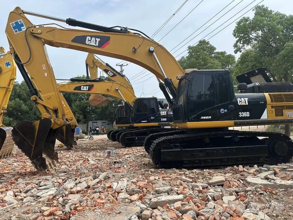 CAT 336 D Bandgrävare