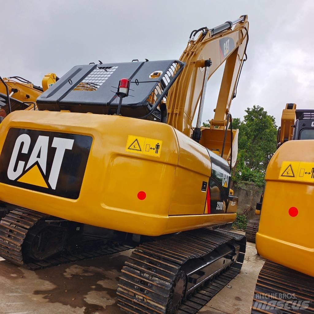 CAT 320 D Bandgrävare