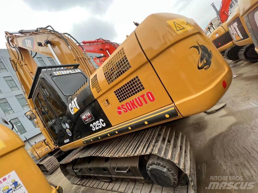 CAT 325 C Bandgrävare