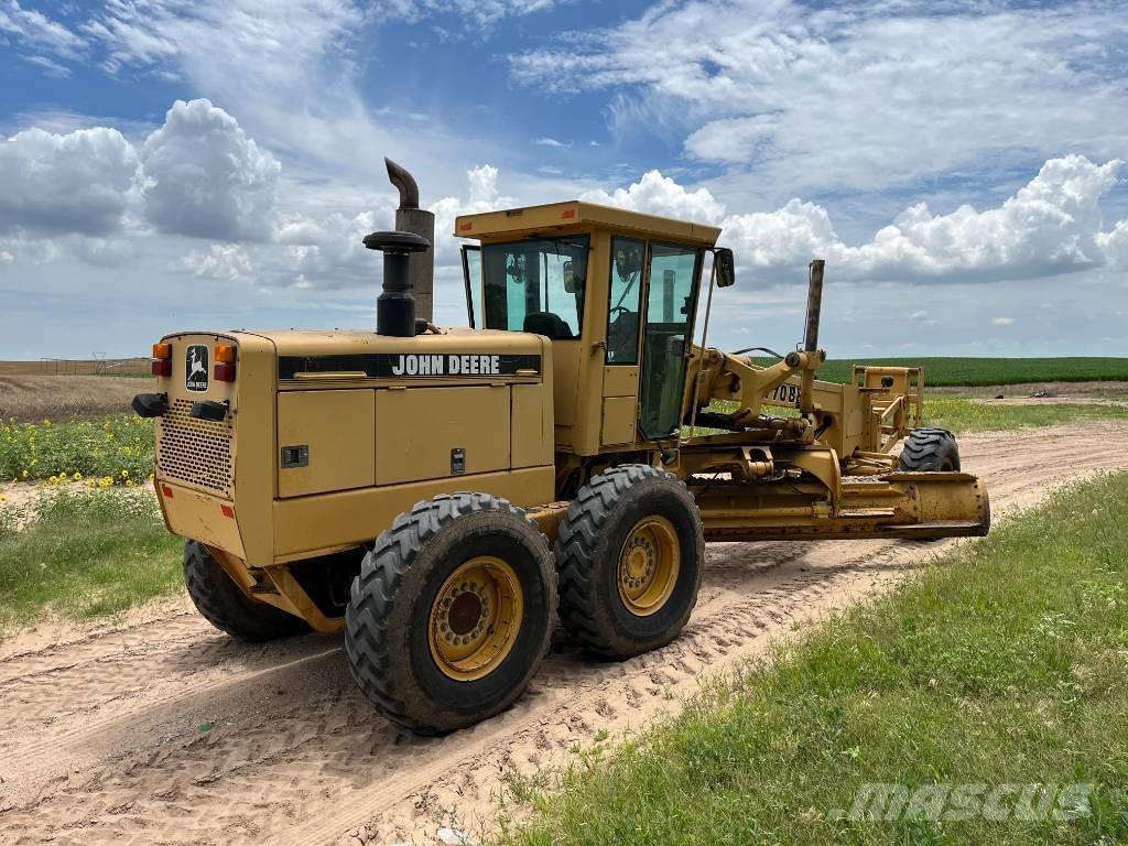 John Deere 770 BH Väghyvlar