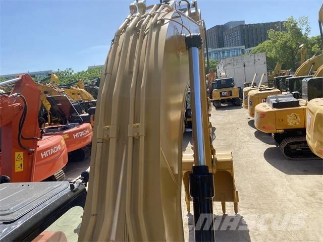 CAT 330 GC Bandgrävare