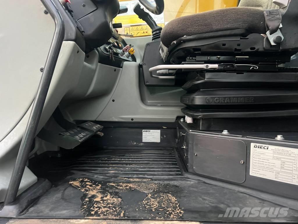 Dieci Pegasus 40.18 Teleskoplastare