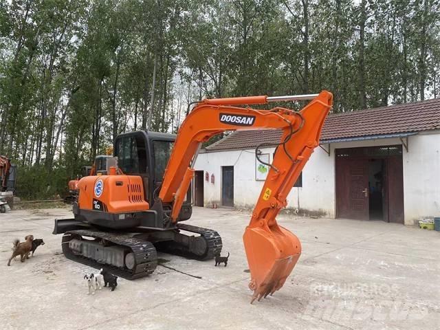 Doosan DX60 Minigrävare < 7t