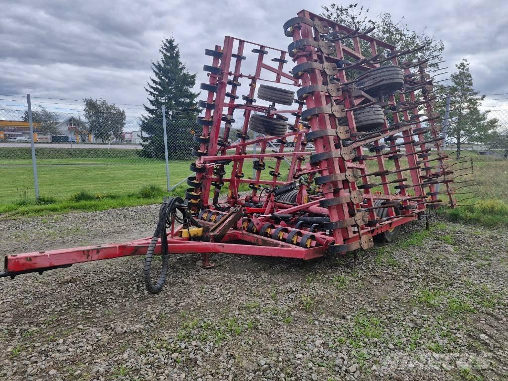 Väderstad NZA800 Harvar