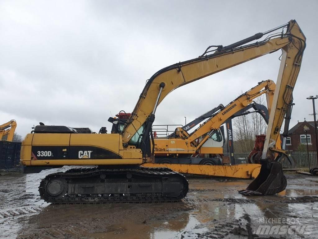 CAT 330 D L Bandgrävare