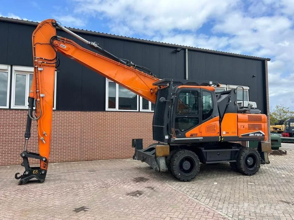 Doosan DX170W-5 Avfalls / industri hantering