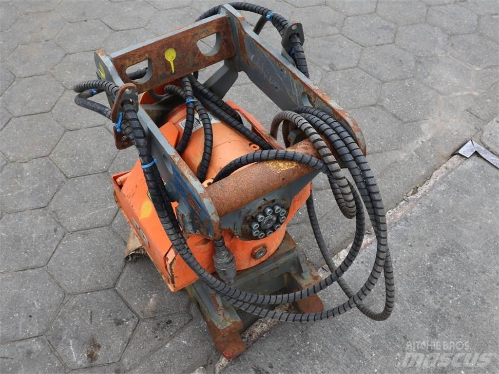  TILT ROTATOR TR07 Redskapsfäste/ adaptrar