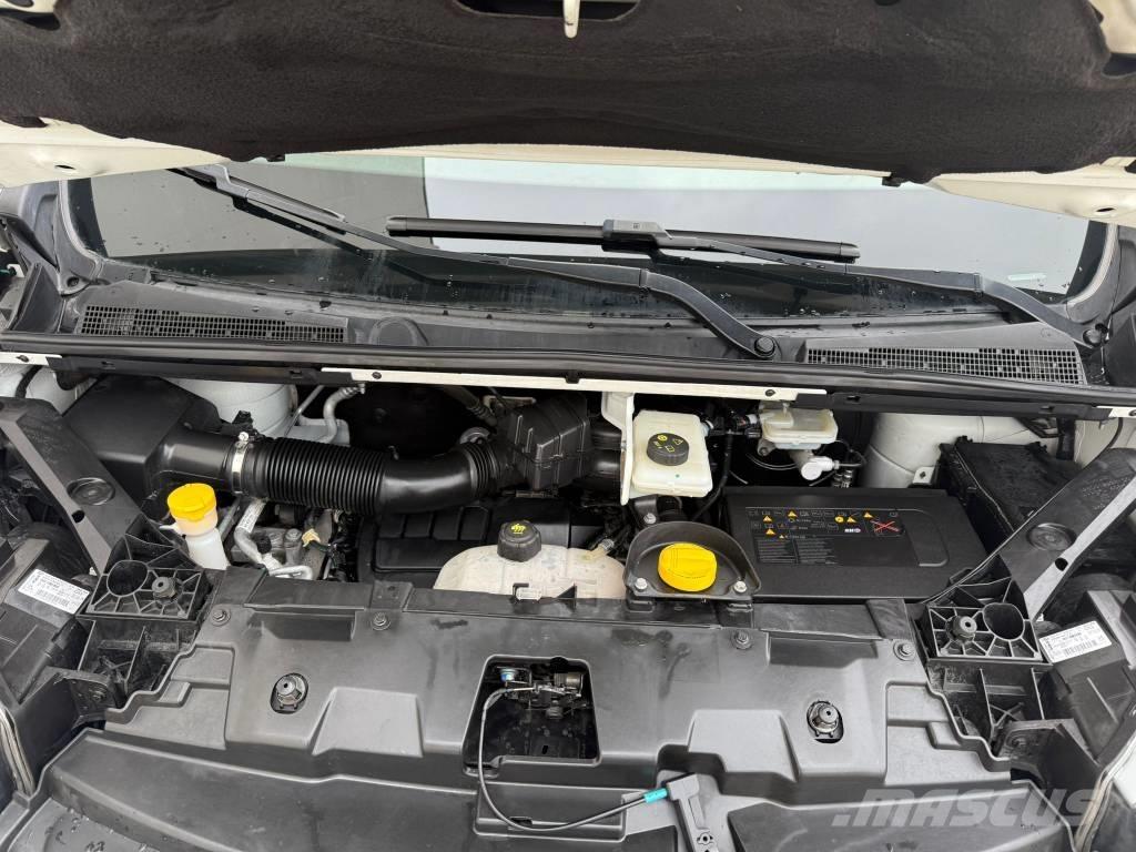 Renault Trafic Lätta skåpbilar