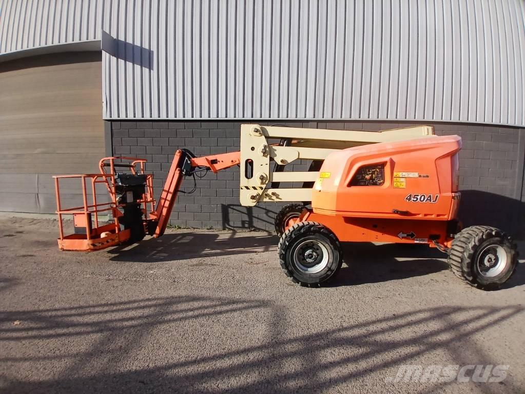 JLG 450 AJ Bomliftar