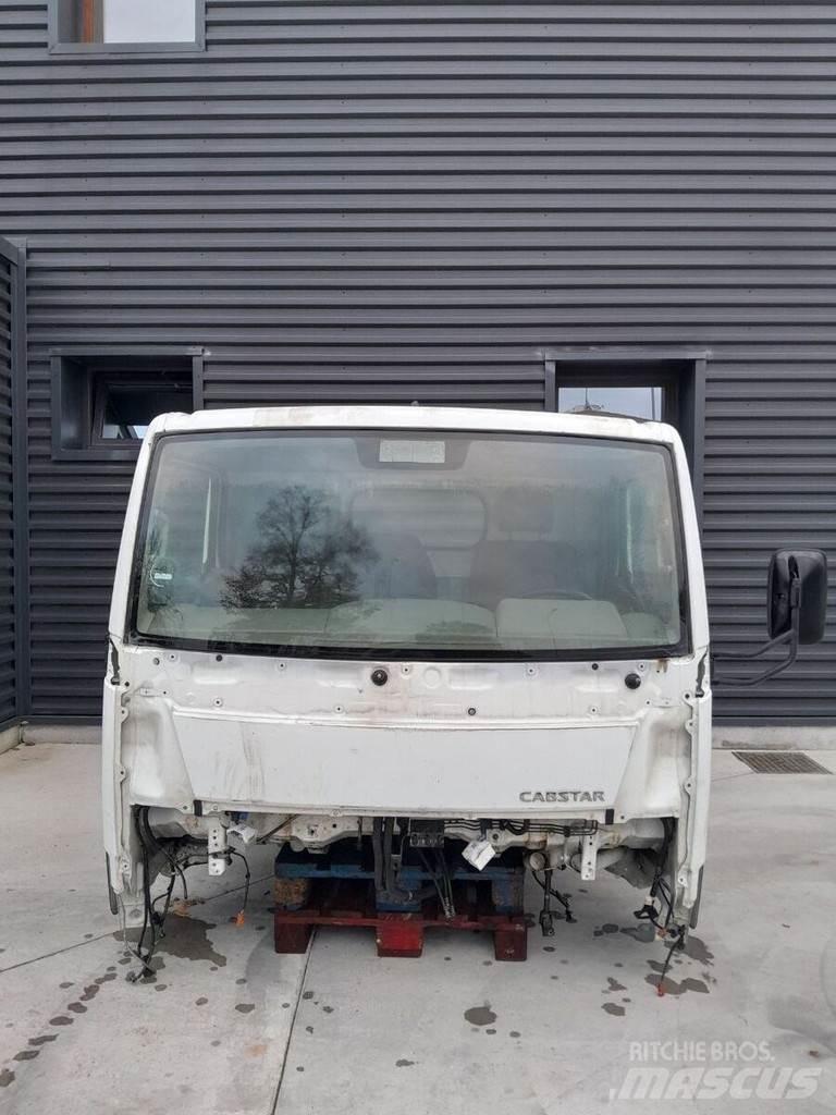 Nissan Cabstar Hytter och interiör
