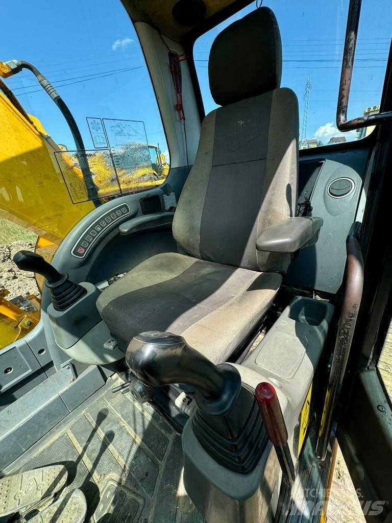 JCB JS 160 LC Bandgrävare