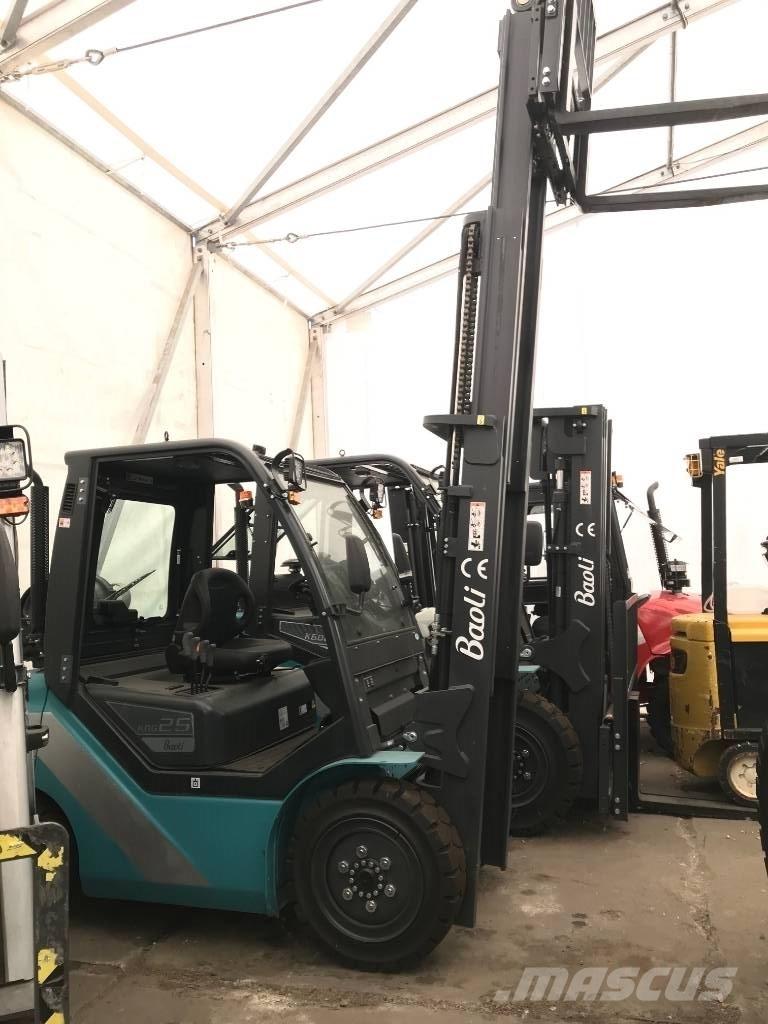 Baoli KBG 25 Gasolmotviktstruckar