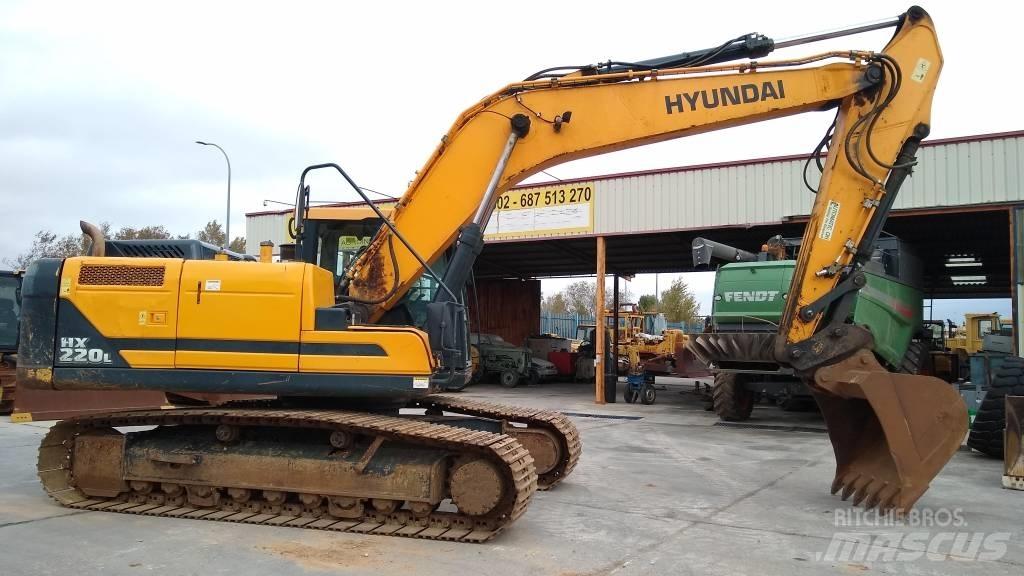 Hyundai HX 220 L Bandgrävare