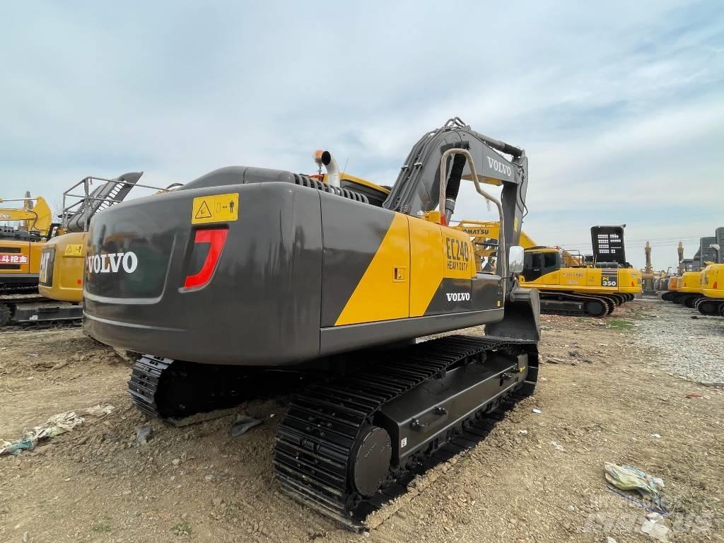 Volvo EC 240 Bandgrävare