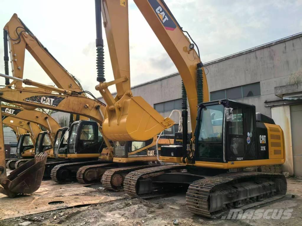 CAT 329 E Bandgrävare