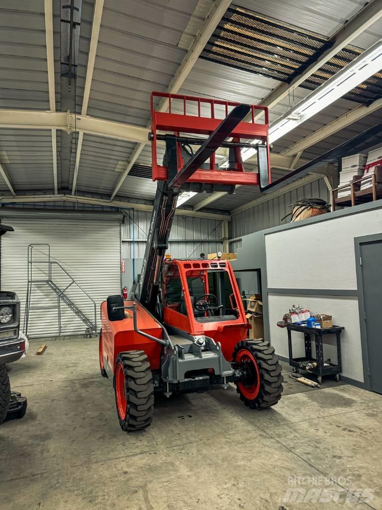 SkyJack SJ 519 TH Teleskoplastare