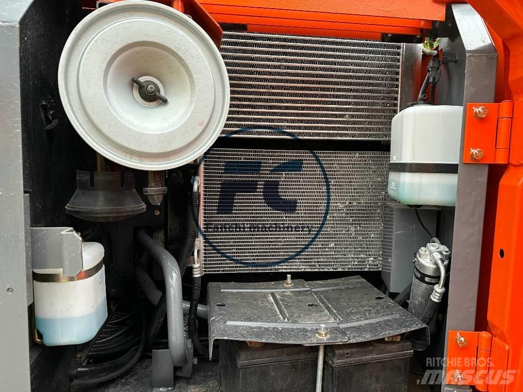 Hitachi ZX 120 Bandgrävare