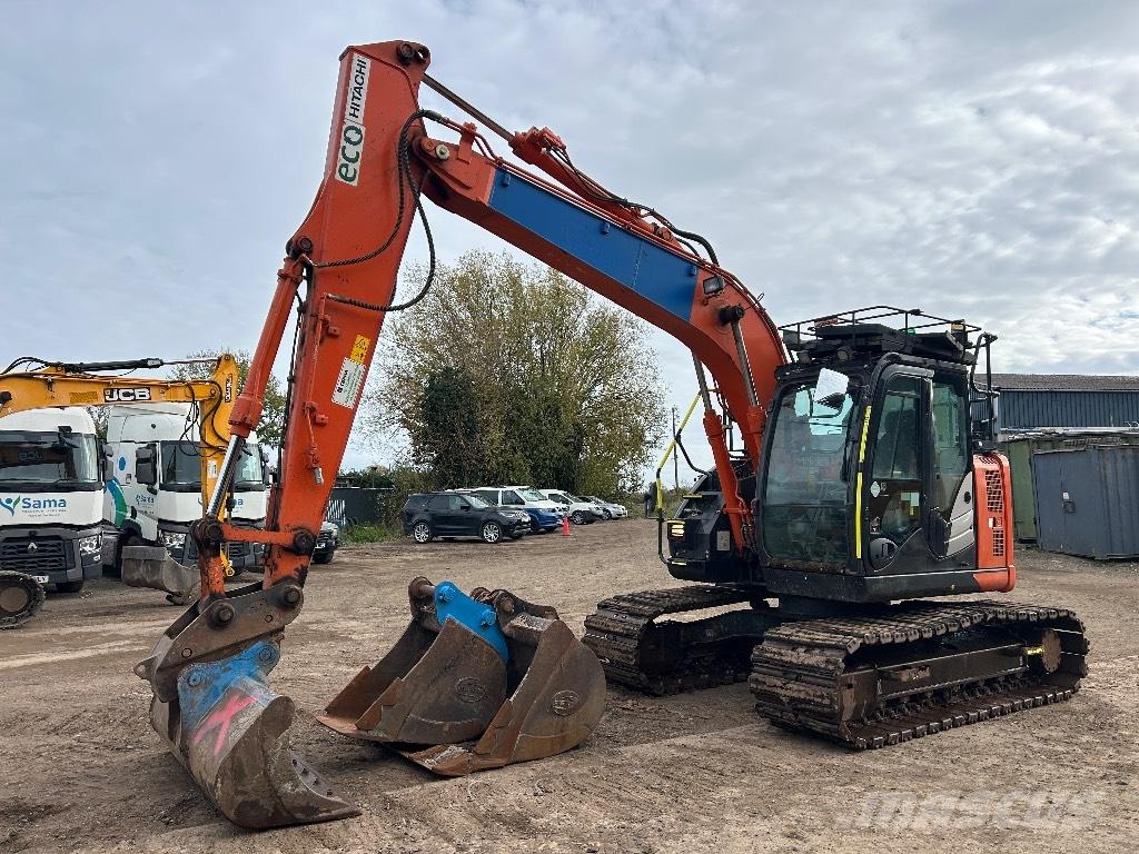 Hitachi ZX 135 US-6 Bandgrävare