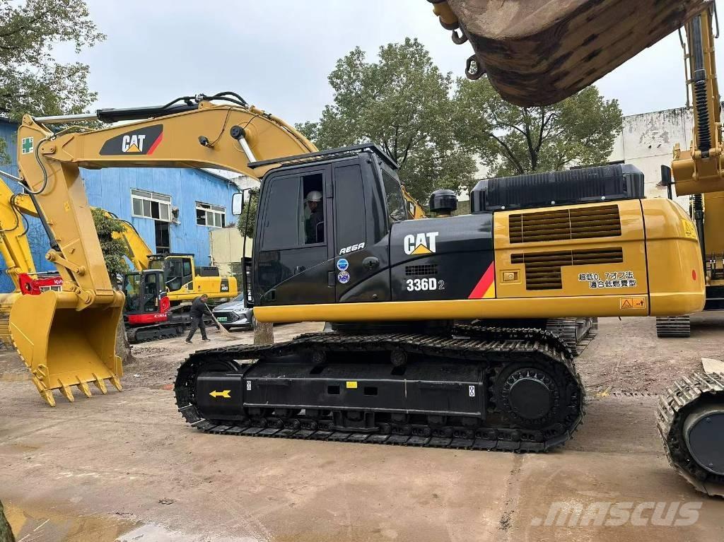 CAT 336 Bandgrävare