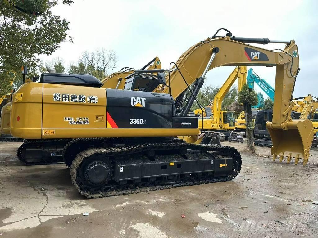 CAT 336 Bandgrävare