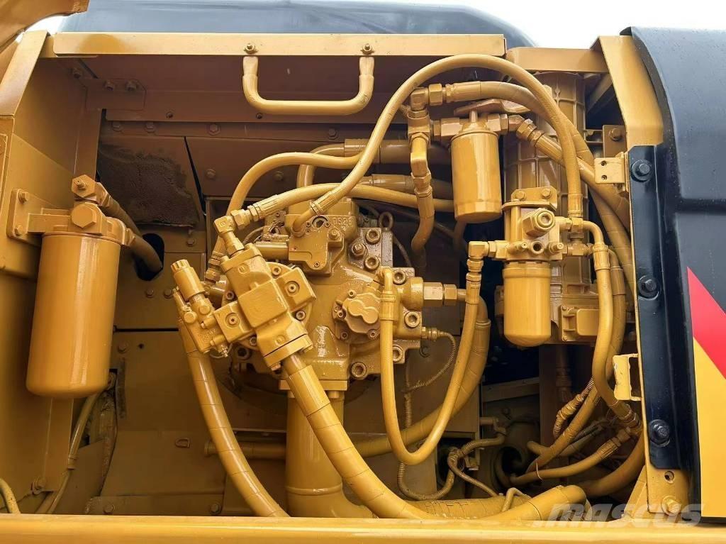 CAT 336 Bandgrävare