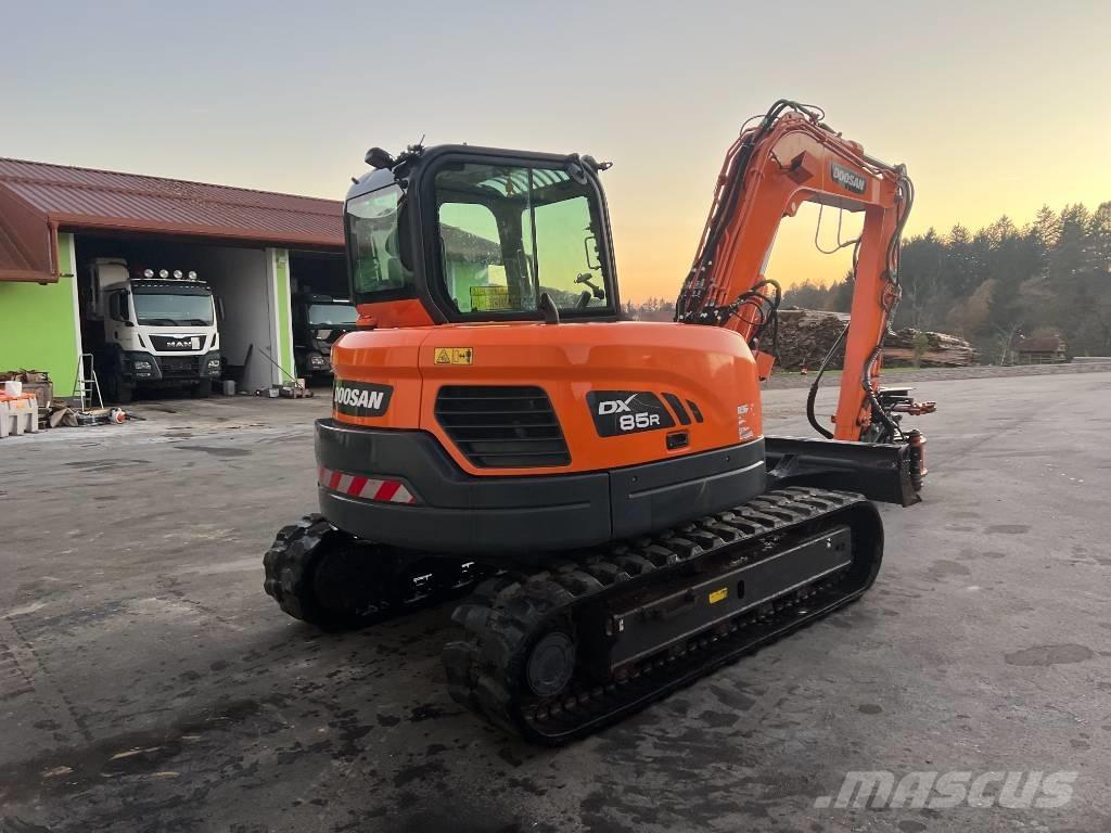 Doosan DX85R-3 Midigrävmaskiner 7t - 12t