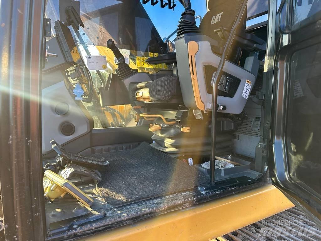 CAT 320 Bandgrävare