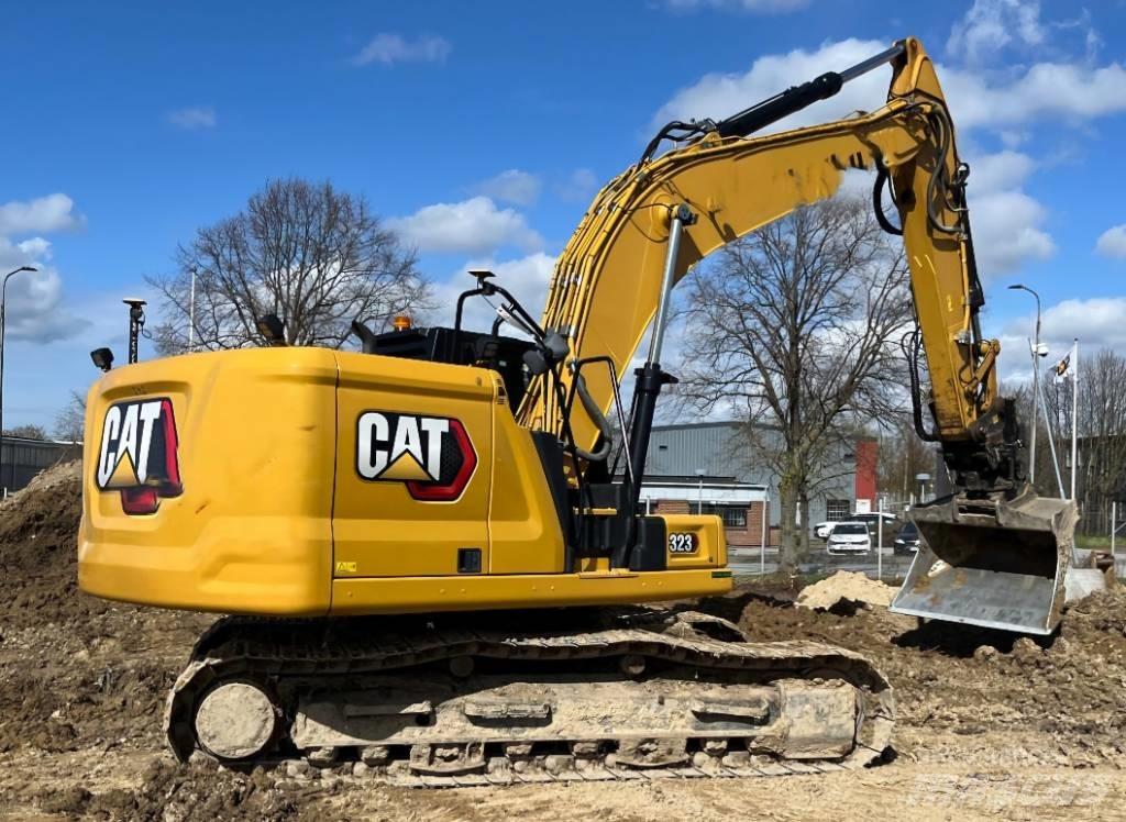 CAT 320 Bandgrävare