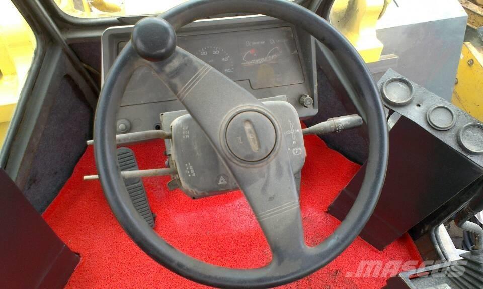 Komatsu WA 470-3 Hjullastare